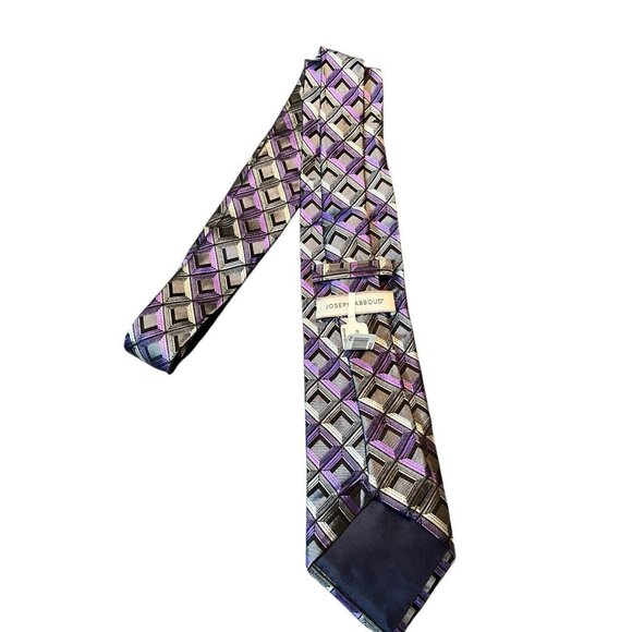 Joseph Abboud 100% Silk Neck Tie Purple/Gray Geometric 3.5" x 59" Men's Classic - Picture 9 of 9